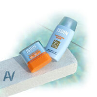 ضد آفتاب استیکی ایزدین SPF 50+ (ISDIN Fotoprotector Stick SPF 50+)